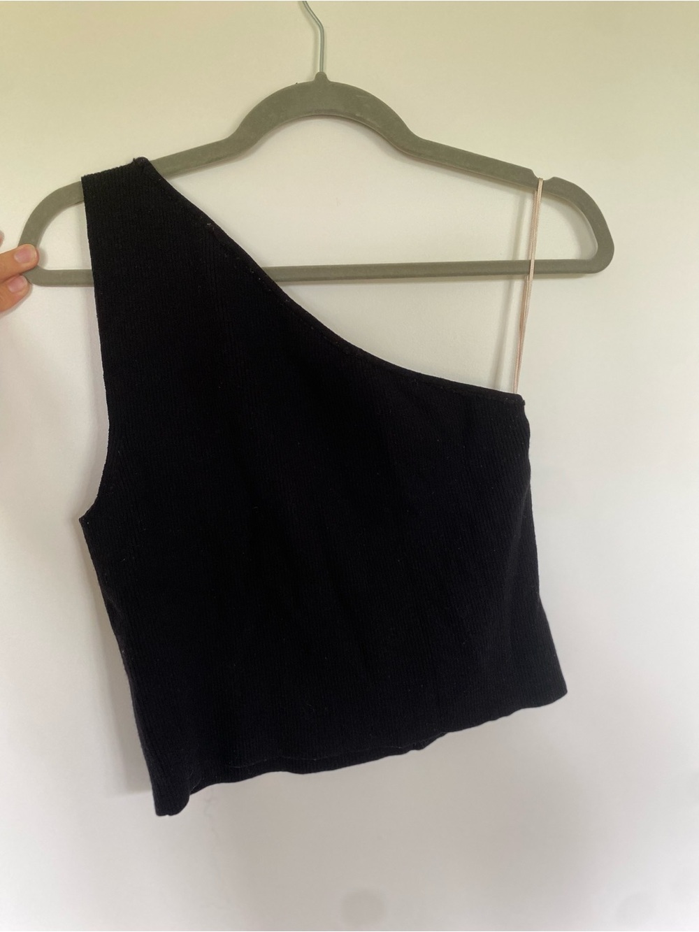 Aritzia (Wilfred) One Shoulder Ribbed Knit Top
